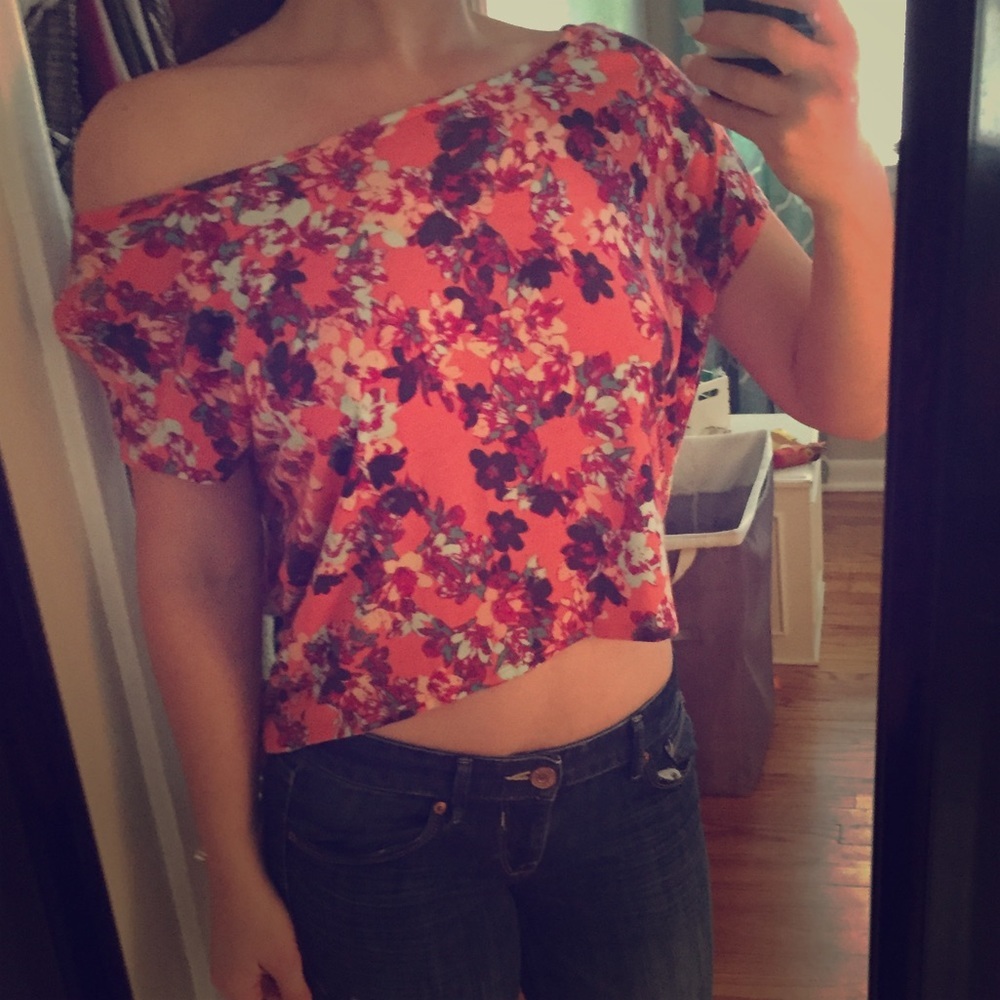 Floral crop top
